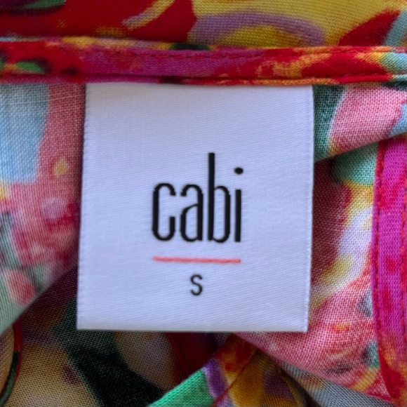 •CAbi• Bright Floral Sleeveless Blouse - Size Small - Picture 2 of 7